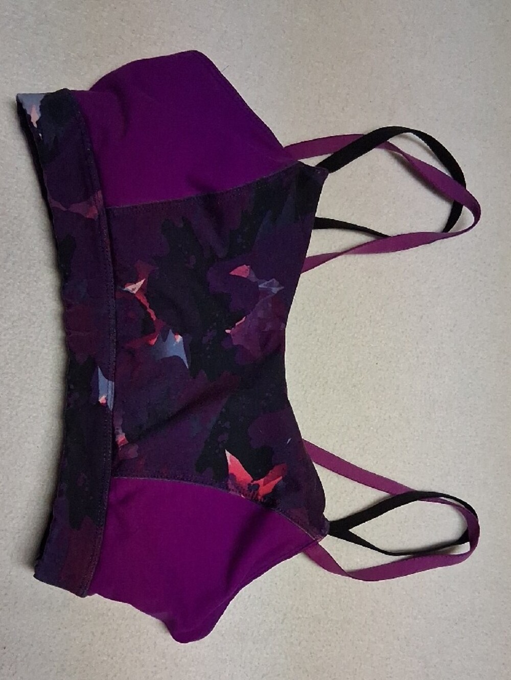 4/20$ Old Navy Purple Floral Strappy Sports Bralette - Picture 5 of 6
